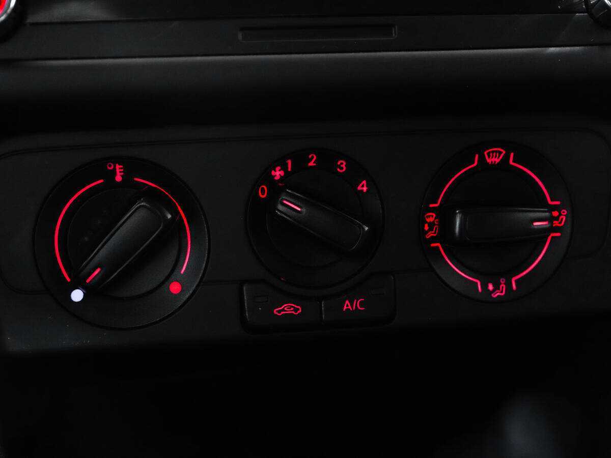 Фольксваген Поло б/у, 2016, Автоматическая. Фото: #13