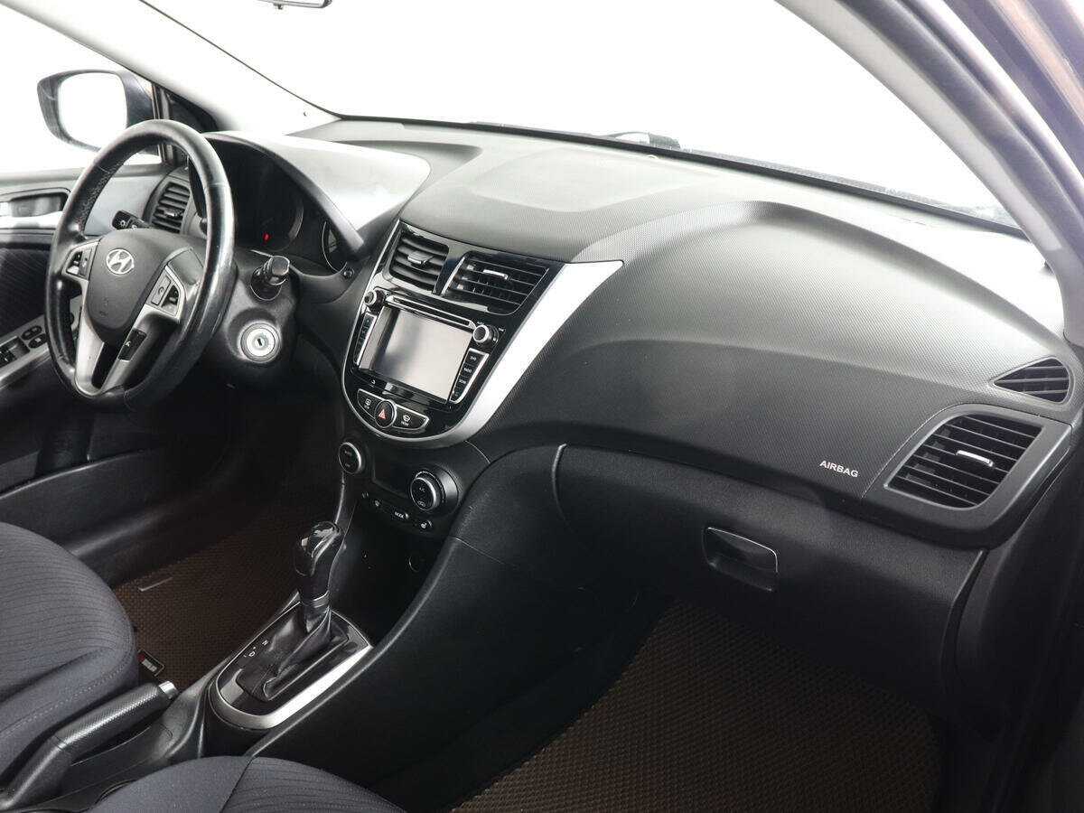 Хендай Солярис б/у, 2015, Автоматическая. Фото: #8