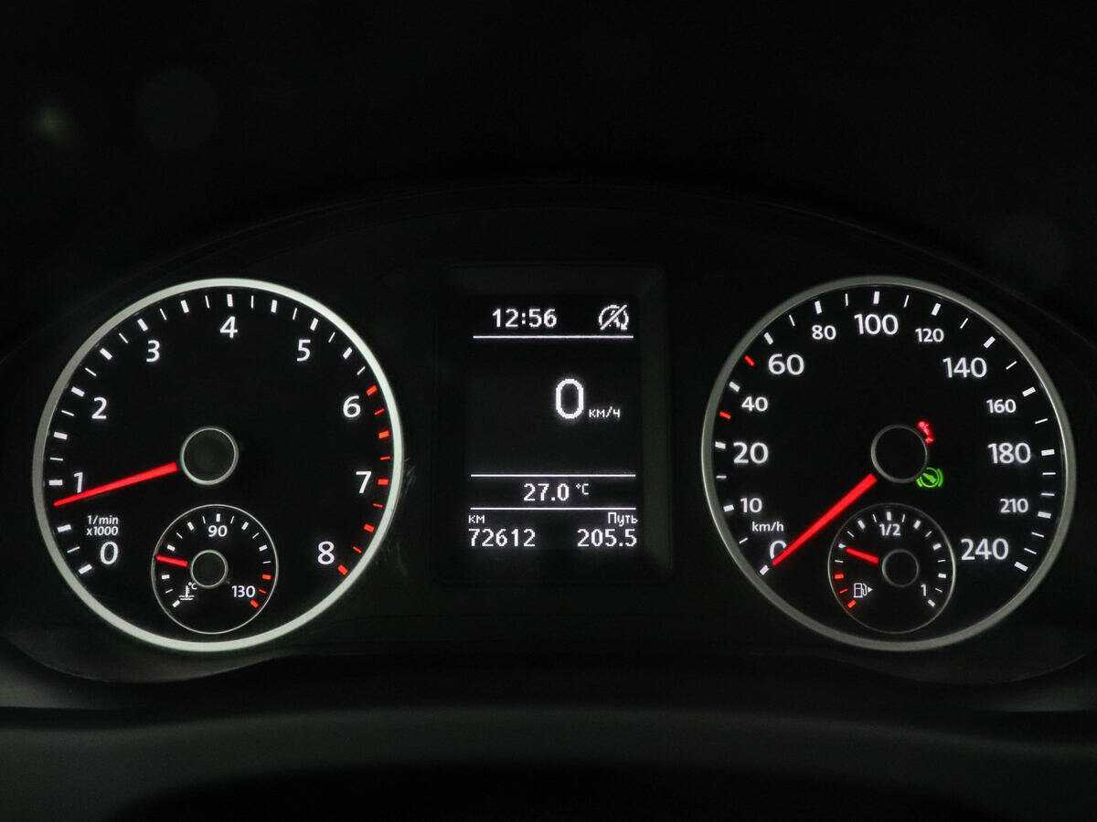 Фольксваген Тигуан б/у, 2015, Роботизированная. Фото: #10