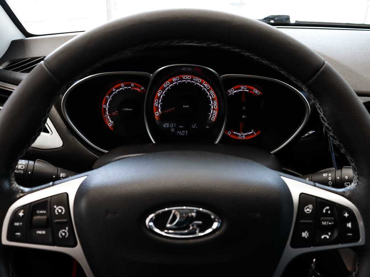 Лада (ВАЗ) Веста б/у, 2019, Механическая. Фото: #13