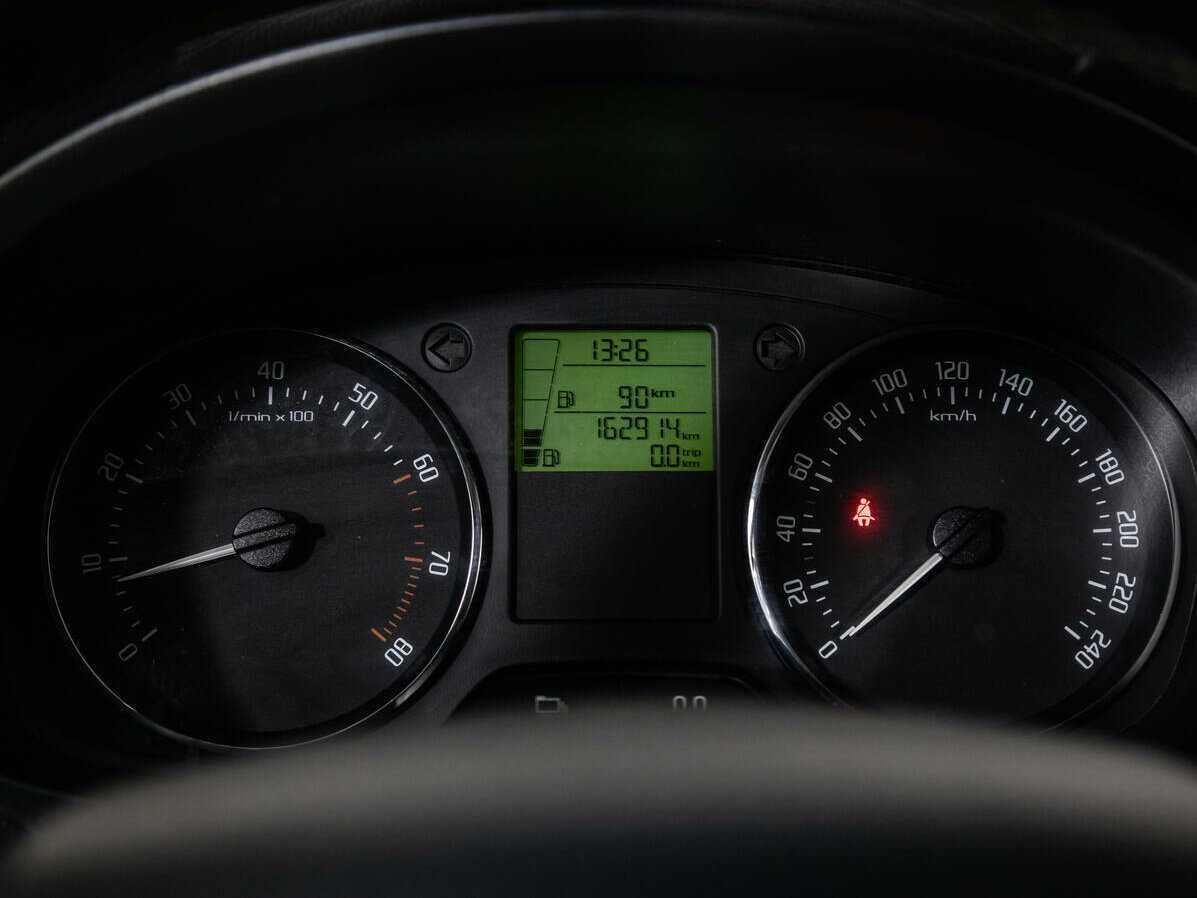 Шкода Фабия б/у, 2013, Механическая. Фото: #11