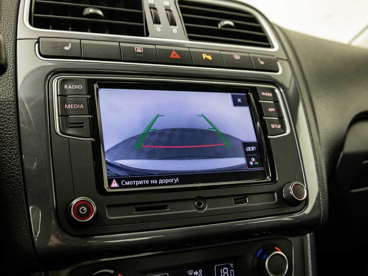 Фольксваген Поло б/у, 2018, Механическая. Фото: #13