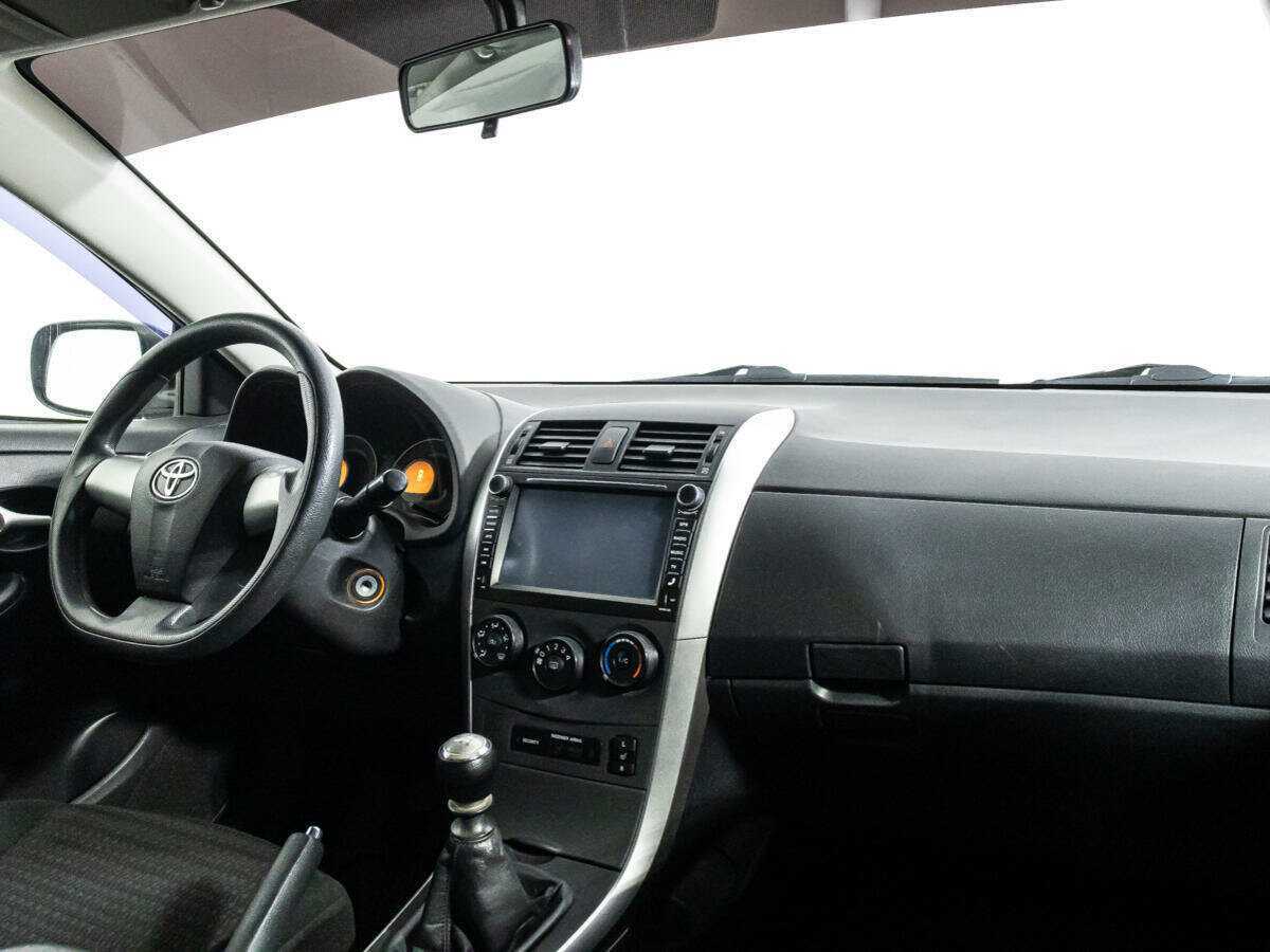 Тойота Королла б/у, 2013, Механическая. Фото: #8