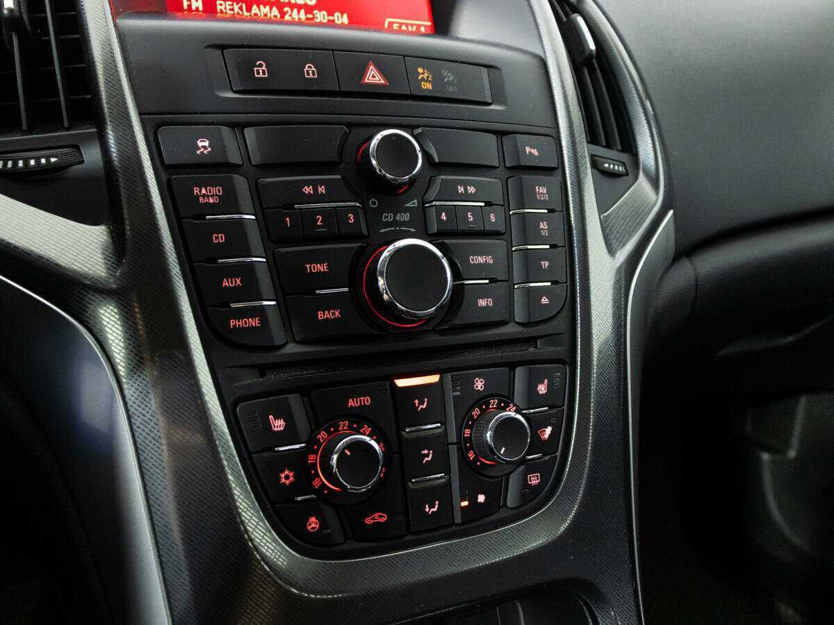 Опель Астра б/у, 2012, Автоматическая. Фото: #14