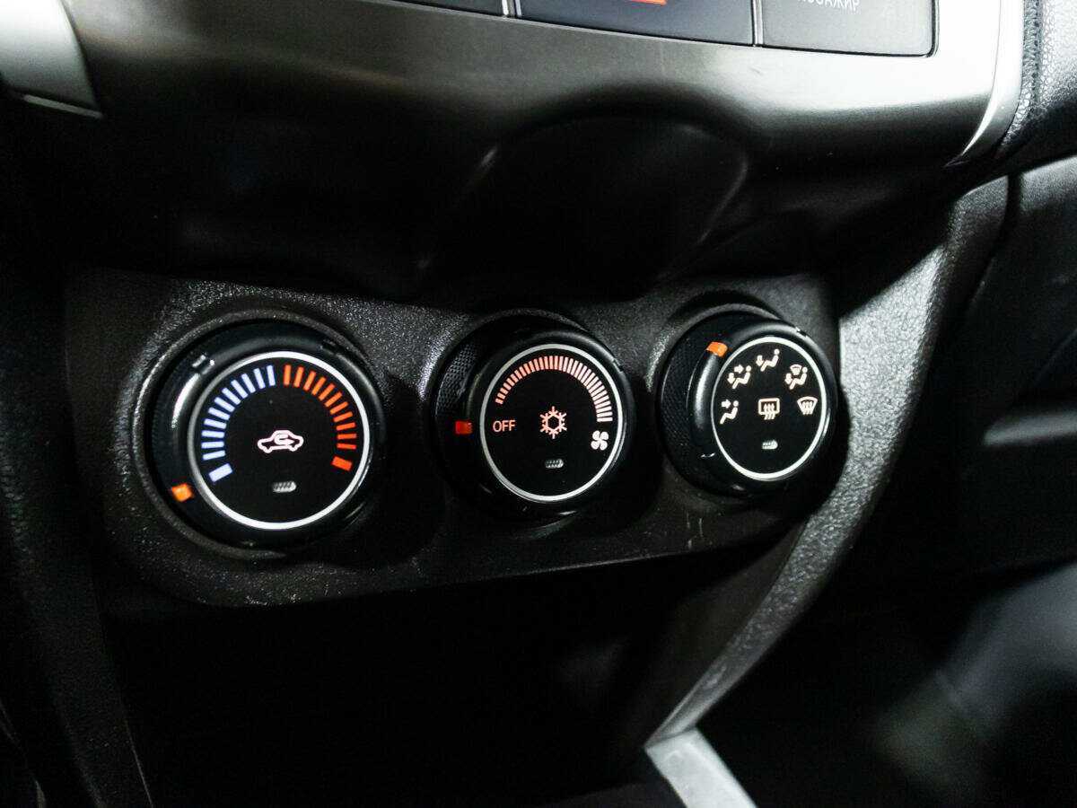 Митсубиши АС-Икс б/у, 2013, Вариатор. Фото: #14