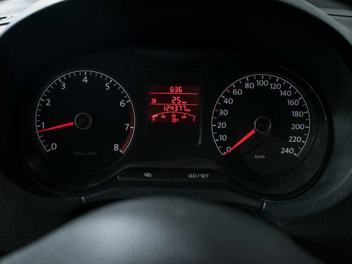 Фольксваген Поло б/у, 2014, Механическая. Фото: #10