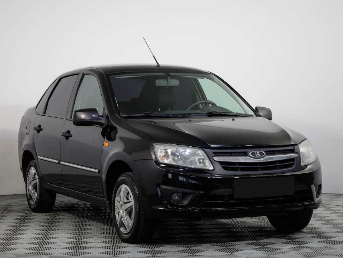 Лада (ВАЗ) Гранта б/у, 2014, Механическая. Фото: #1