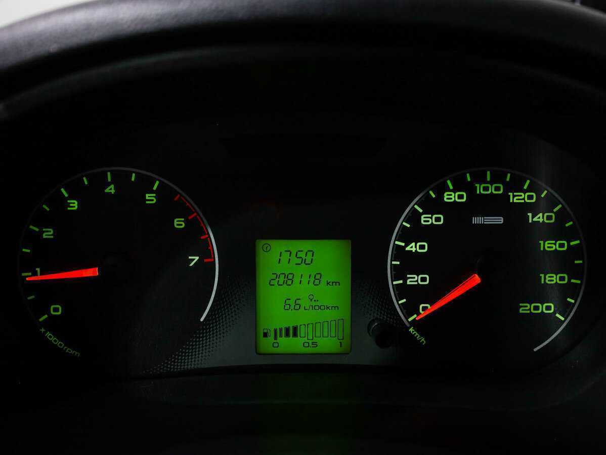 Лада (ВАЗ) Гранта б/у, 2014, Механическая. Фото: #9