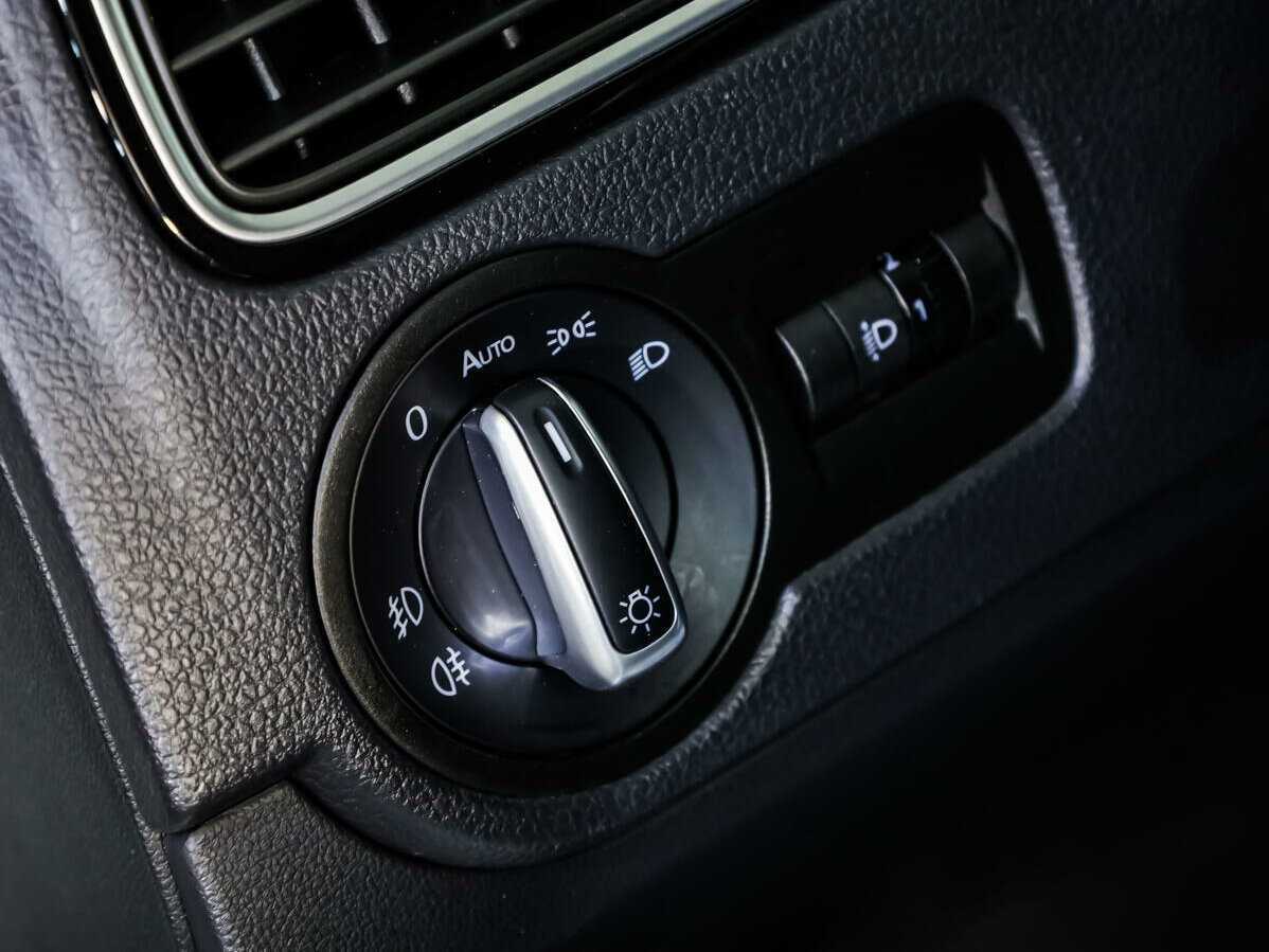 Фольксваген Поло б/у, 2019, Автоматическая. Фото: #16