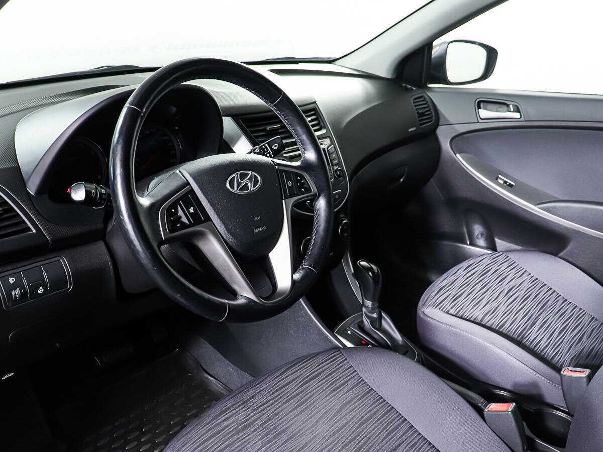 Хендай Солярис б/у, 2016, Автоматическая. Фото: #12