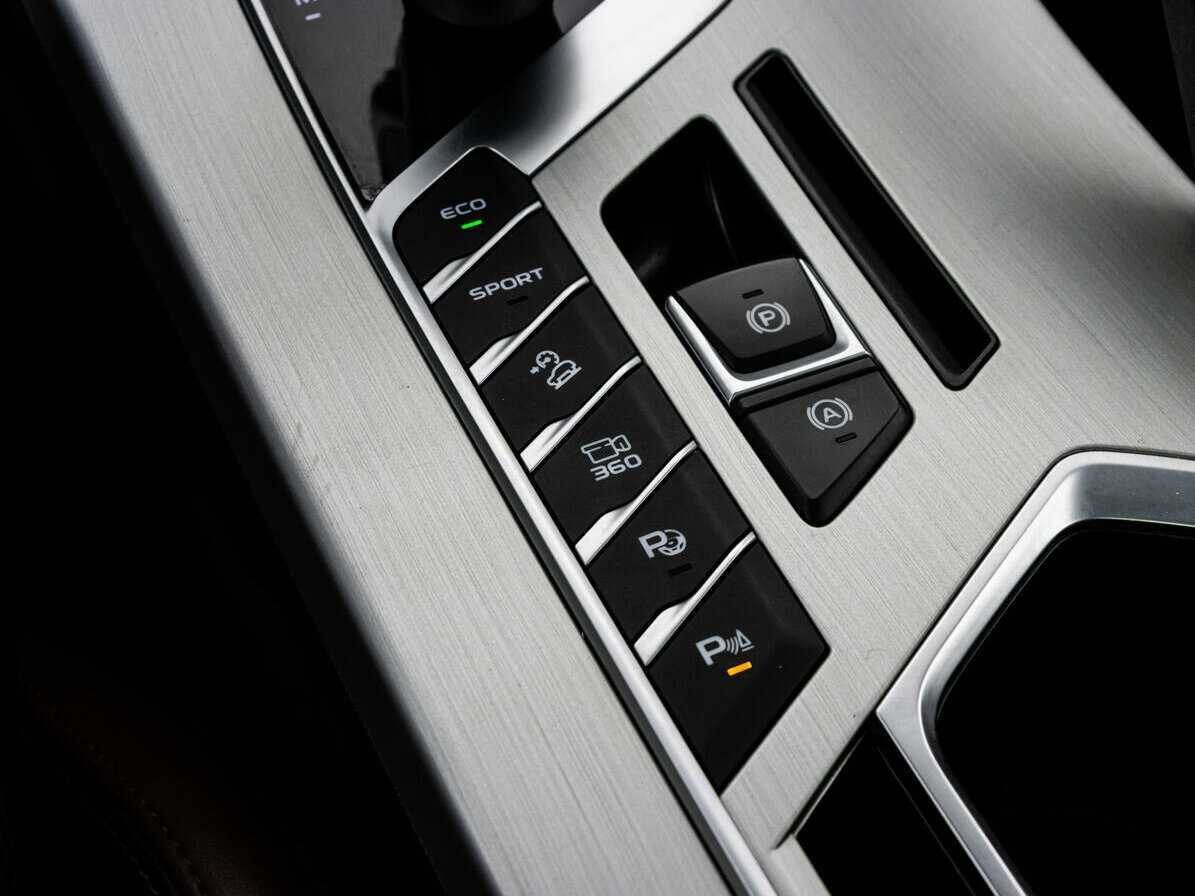 Джили Кулрэй б/у, 2022, Роботизированная. Фото: #12