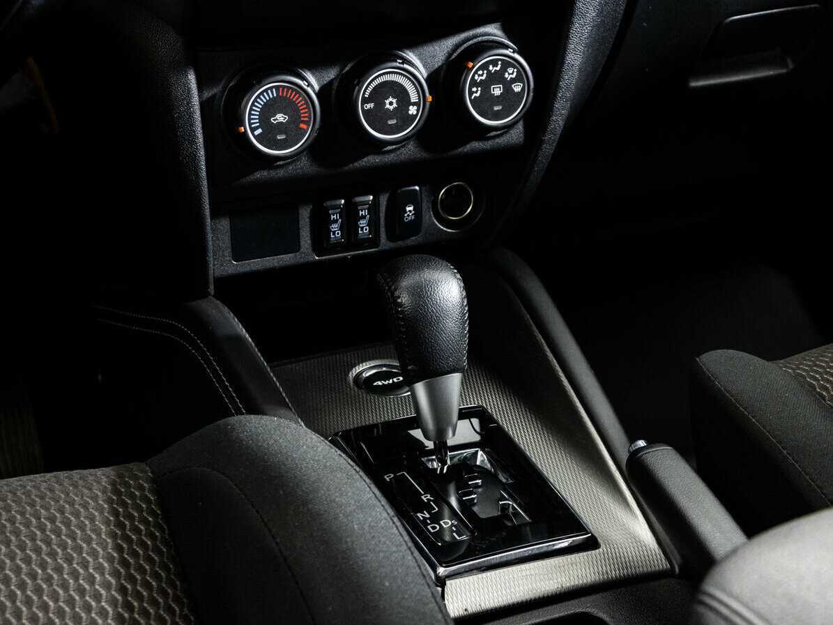 Митсубиши АС-Икс б/у, 2018, Вариатор. Фото: #9