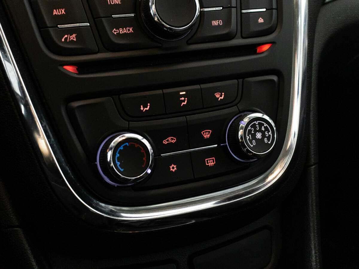 Опель Мокка б/у, 2013, Механическая. Фото: #14