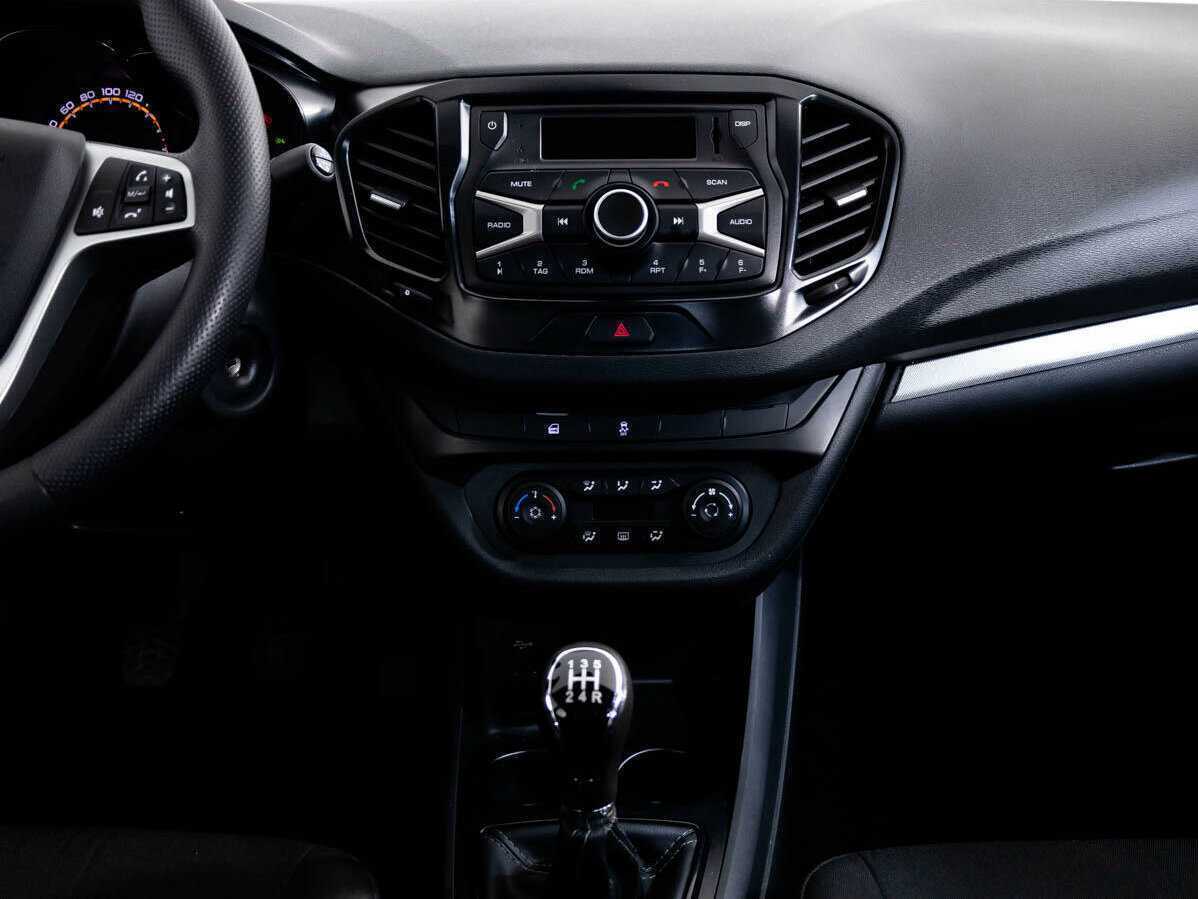 Лада (ВАЗ) Веста б/у, 2022, Механическая. Фото: #11