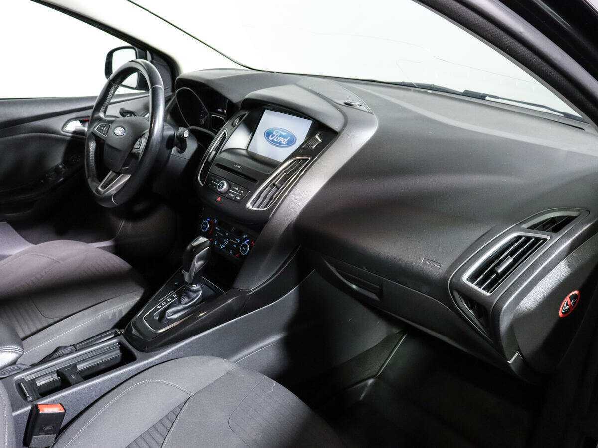 Форд Фокус б/у, 2016, Автоматическая. Фото: #6