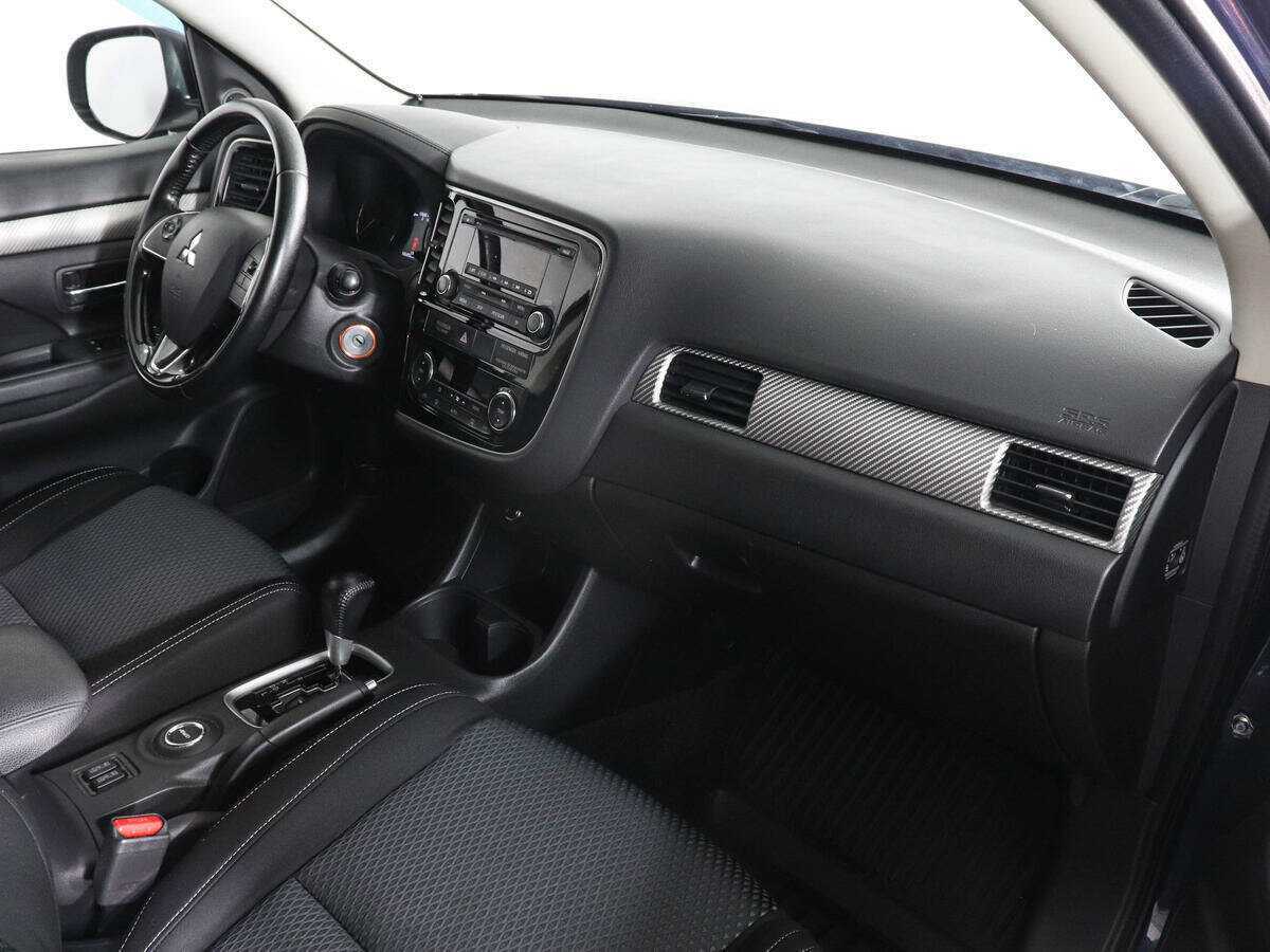 Митсубиши Оутлэндер б/у, 2016, Вариатор. Фото: #9