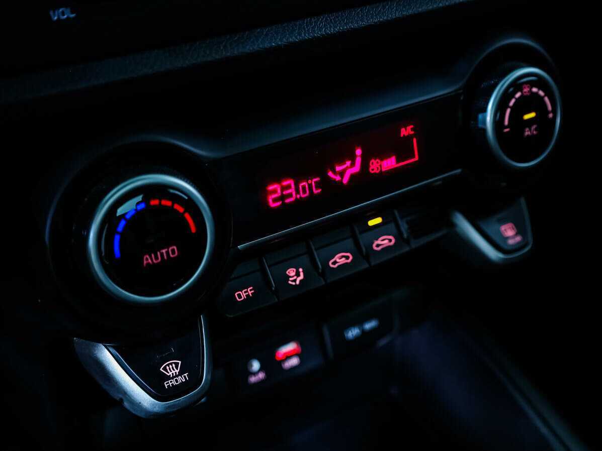 Киа Рио б/у, 2018, Механическая. Фото: #11