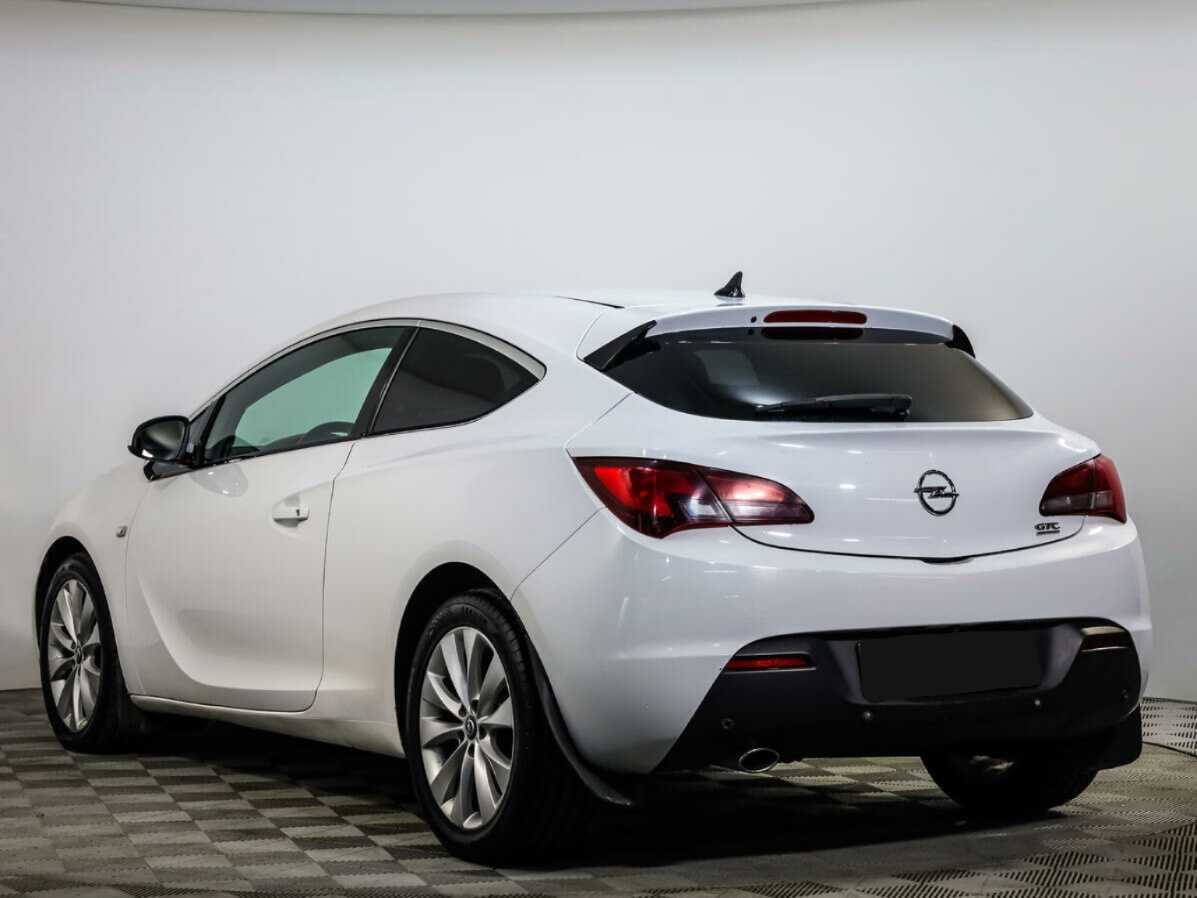 Опель Астра б/у, 2012, Автоматическая. Фото: #5