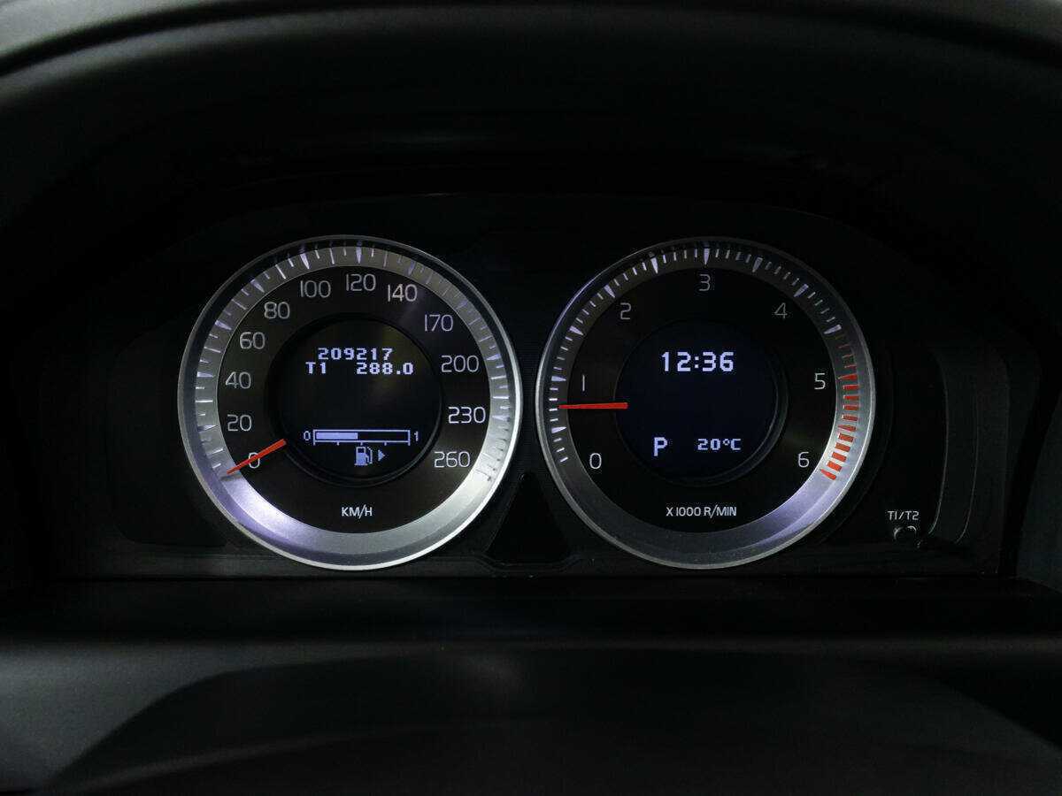 Вольво ИксЦ60 б/у, 2012, Автоматическая. Фото: #11