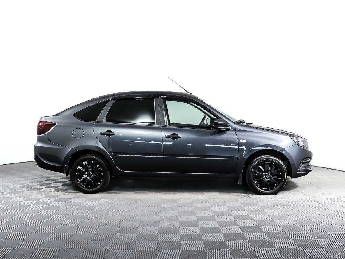 Лада (ВАЗ) Гранта б/у, 2022, Механическая. Фото: #2