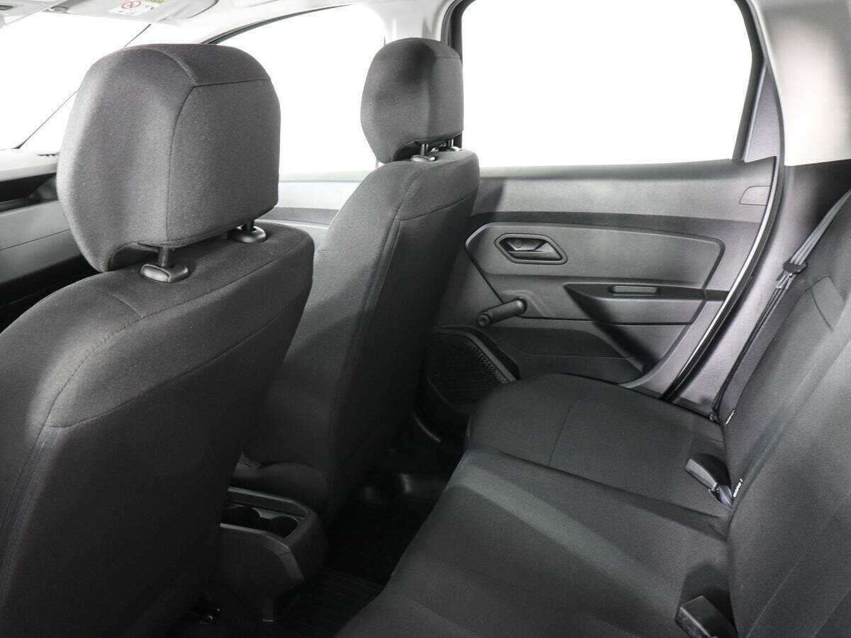 Рено Дастер б/у, 2022, Механическая. Фото: #11