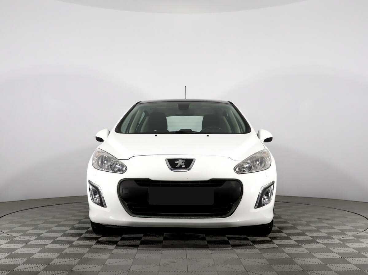 Пежо 308 б/у, 2012, Автоматическая. Фото: #1