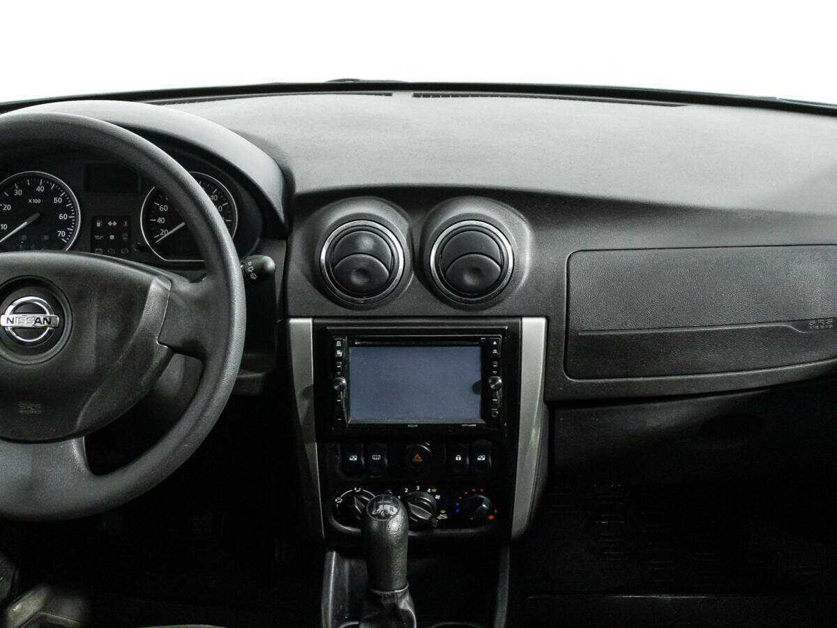 Ниссан Альмера б/у, 2014, Механическая. Фото: #12