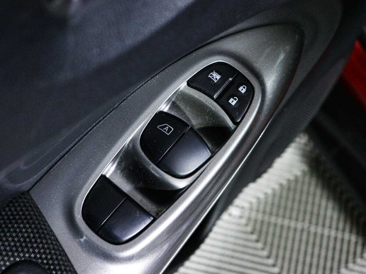 Ниссан Жук б/у, 2014, Вариатор. Фото: #16