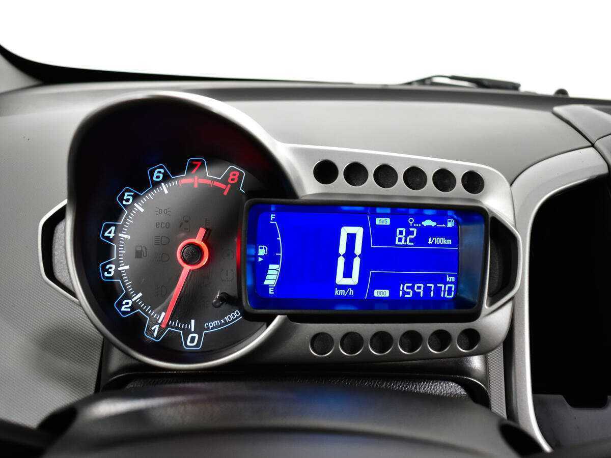 Шевроле Авео б/у, 2014, Механическая. Фото: #8