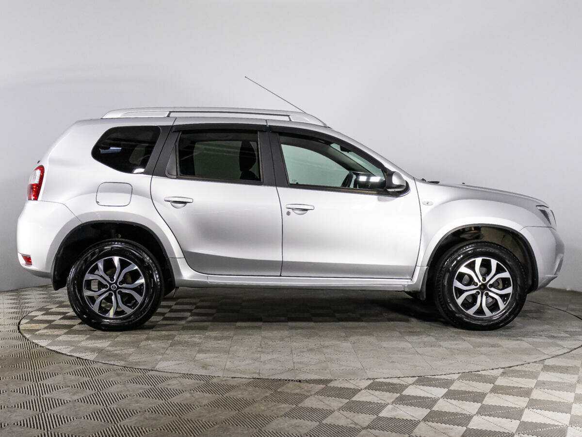 Ниссан Террано б/у, 2018, Автоматическая. Фото: #3