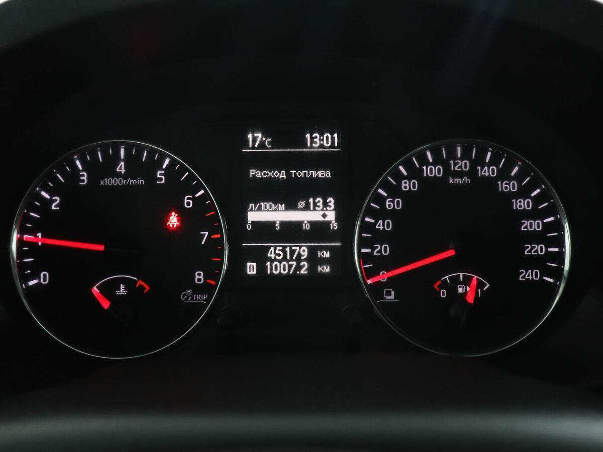 Ниссан Икс-Трейл б/у, 2014, Механическая. Фото: #10