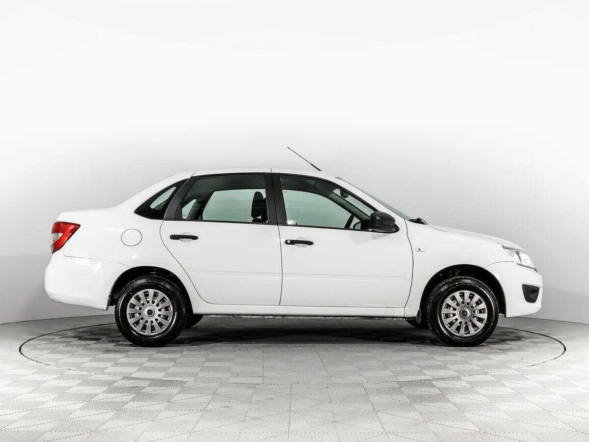 Лада (ВАЗ) Гранта б/у, 2018, Механическая. Фото: #3