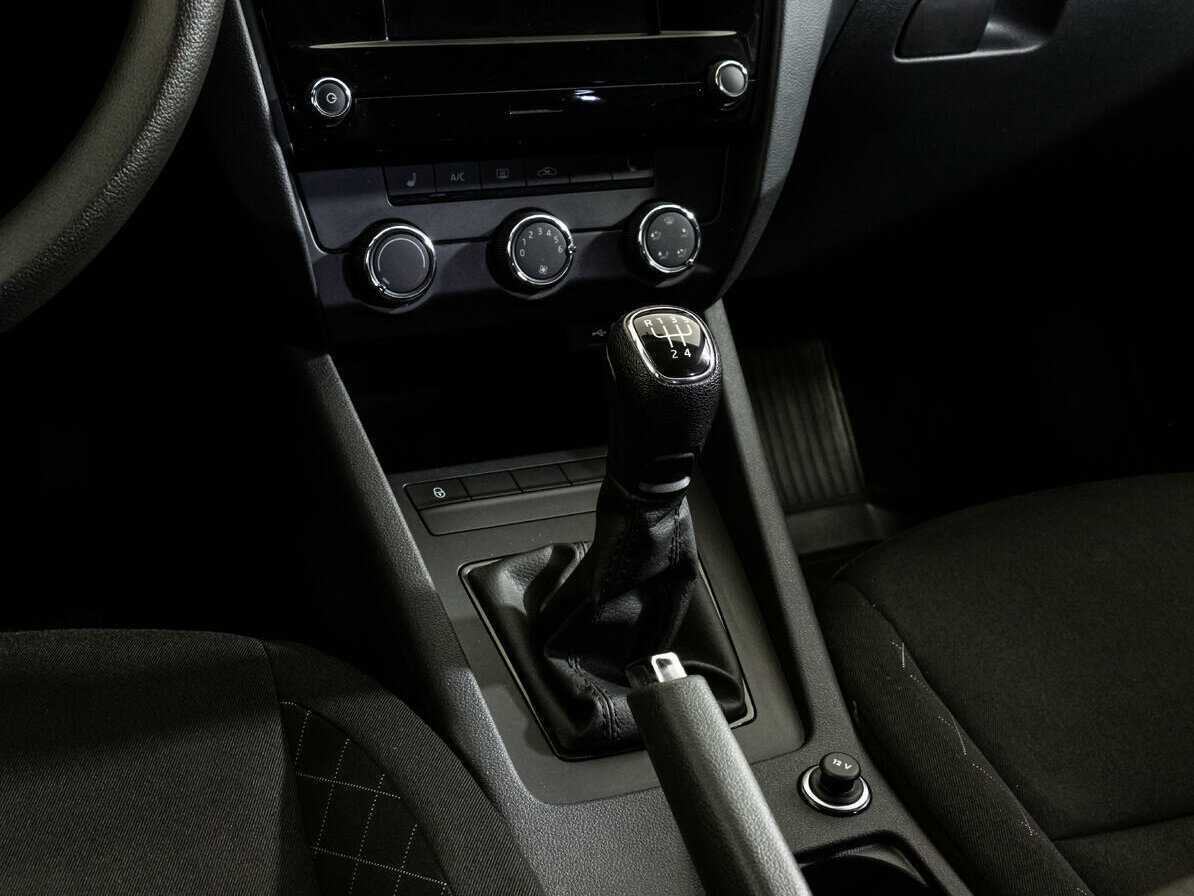 Шкода Октавия б/у, 2020, Механическая. Фото: #9