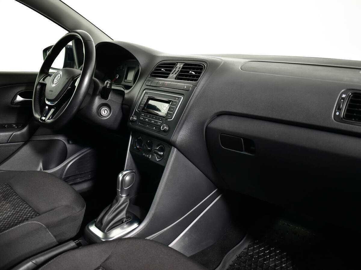 Фольксваген Поло б/у, 2016, Автоматическая. Фото: #7