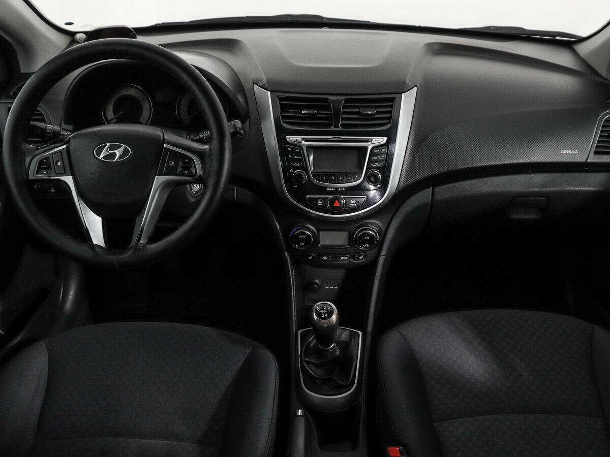 Хендай Солярис б/у, 2013, Механическая. Фото: #11