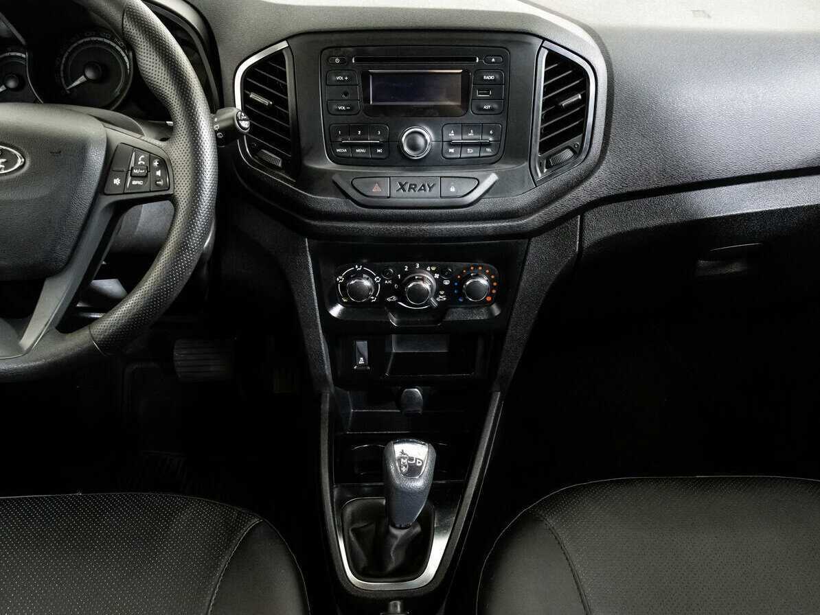 Лада (ВАЗ) ИКСРЭЙ б/у, 2017, Роботизированная. Фото: #13