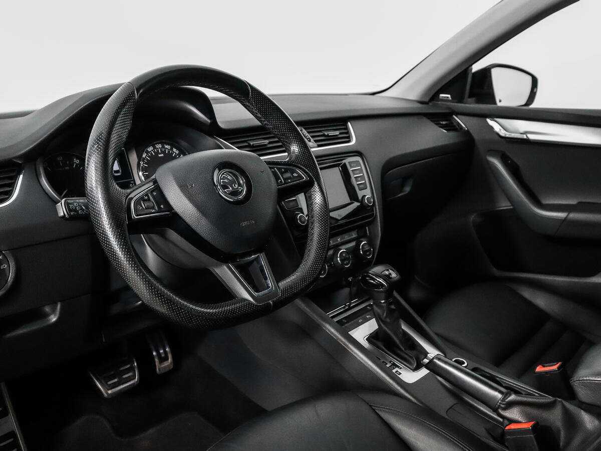 Шкода Октавия б/у, 2015, Роботизированная. Фото: #8