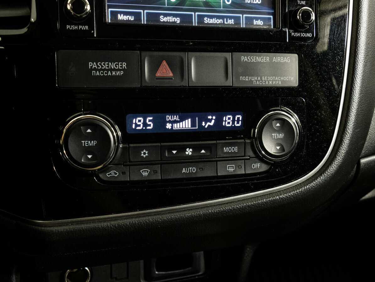 Митсубиши Оутлэндер б/у, 2017, Вариатор. Фото: #14