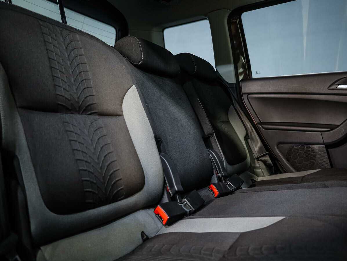 Шкода Йети б/у, 2015, Роботизированная. Фото: #11