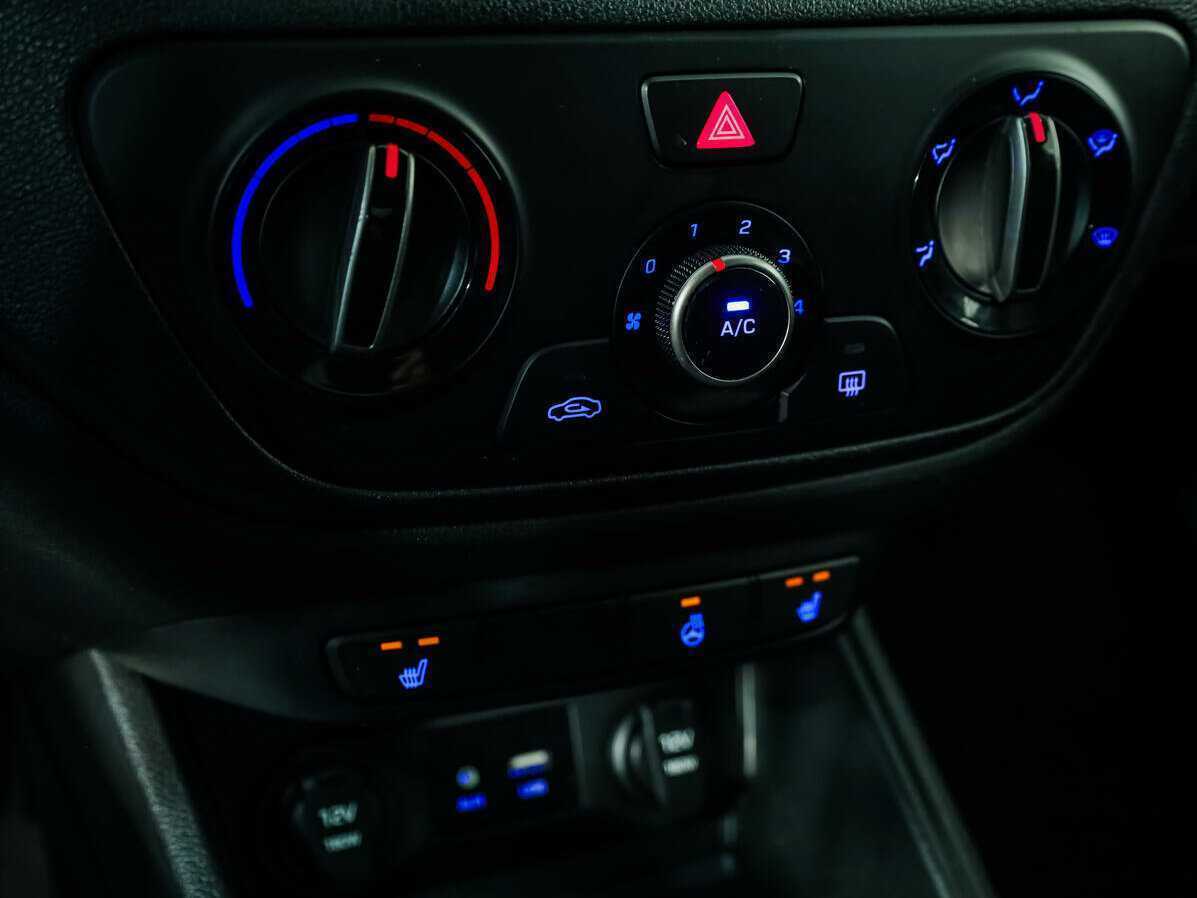 Хендай Солярис б/у, 2018, Механическая. Фото: #12