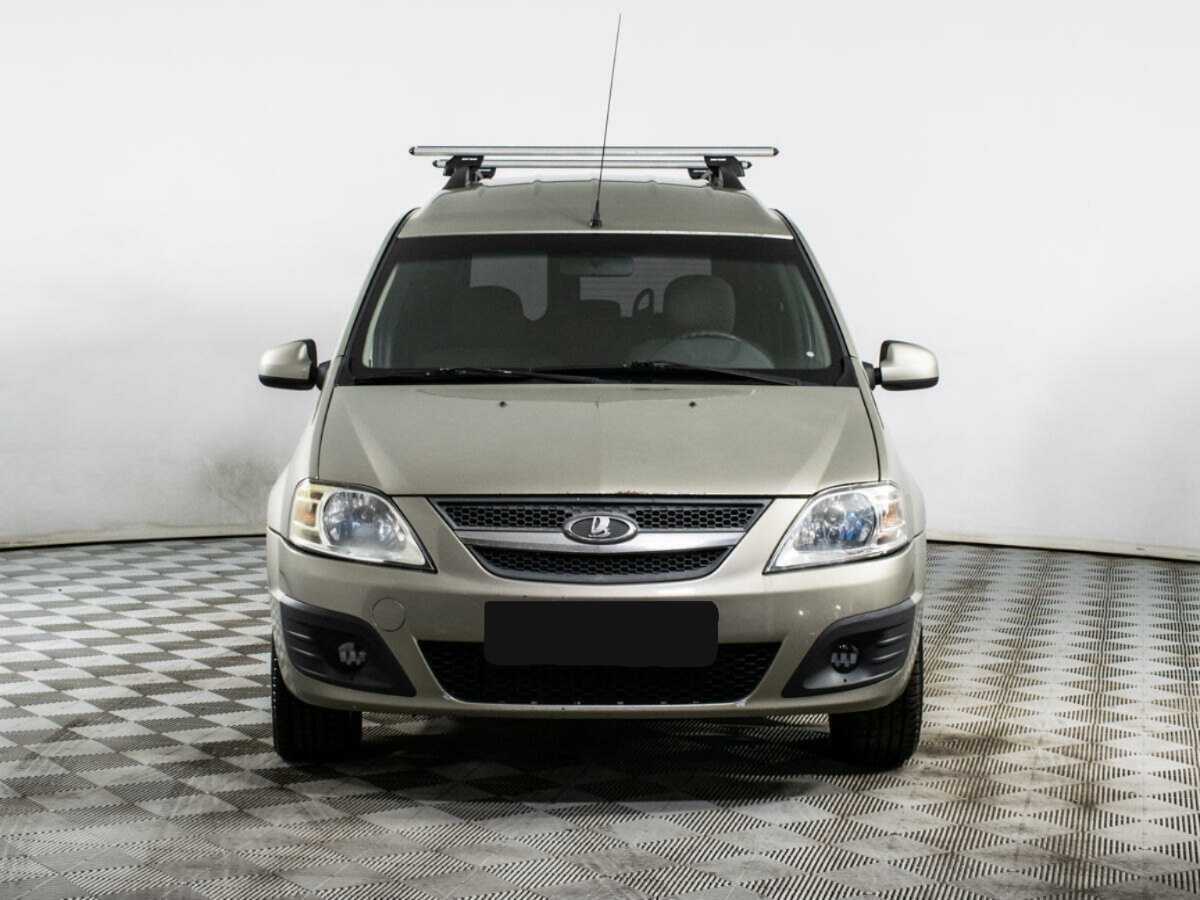 Лада (ВАЗ) Ларгус б/у, 2014, Механическая. Фото: #1