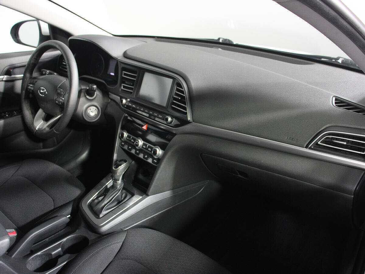 Хендай Елантра б/у, 2020, Автоматическая. Фото: #5