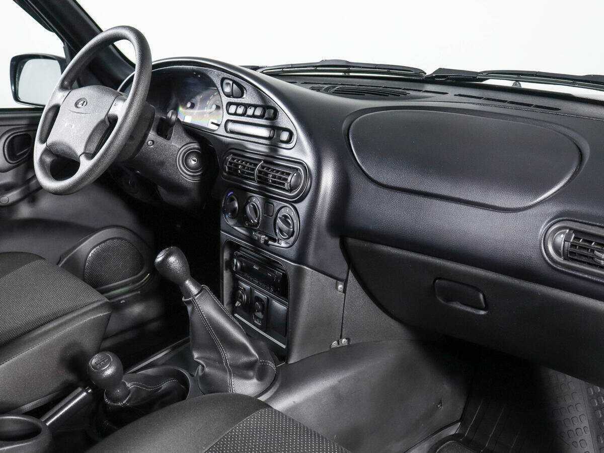 Лада (ВАЗ) Нива б/у, 2022, Механическая. Фото: #6