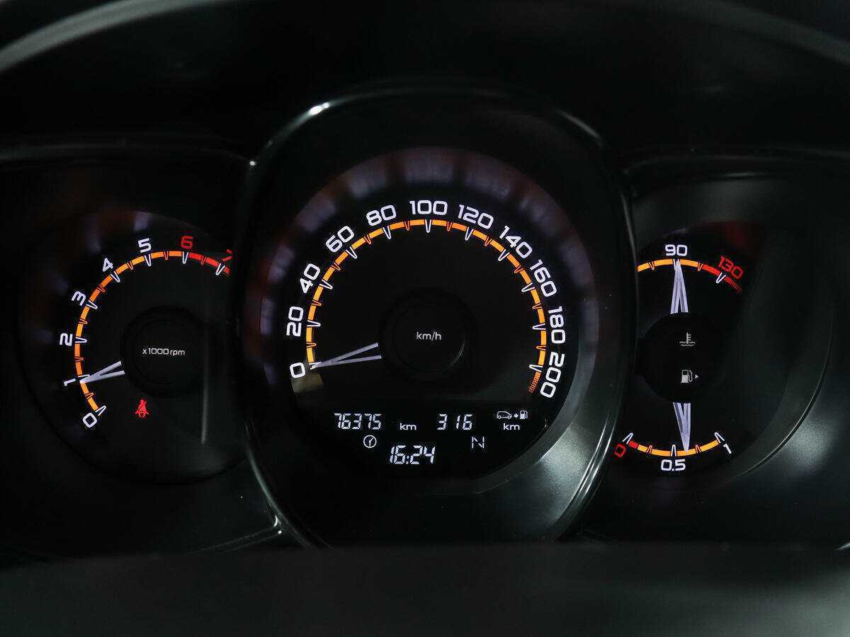 Лада (ВАЗ) Веста б/у, 2019, Роботизированная. Фото: #8