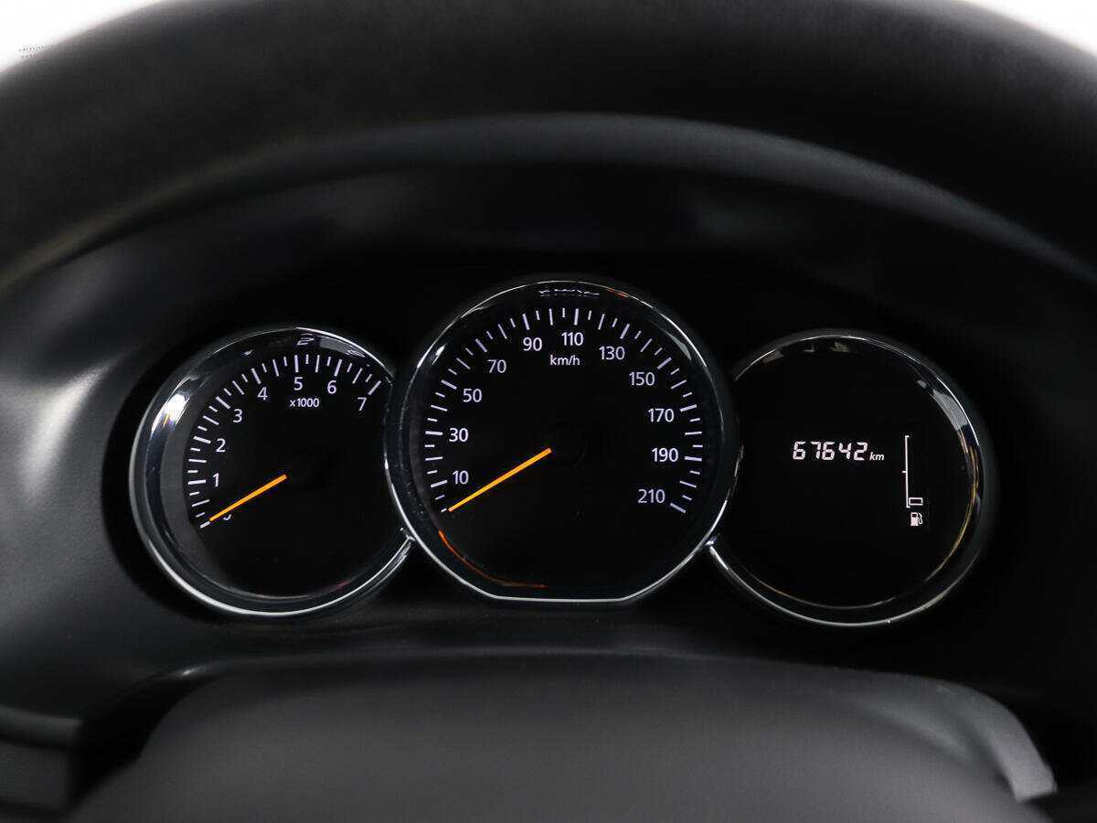 Рено Логан б/у, 2020, Автоматическая. Фото: #9