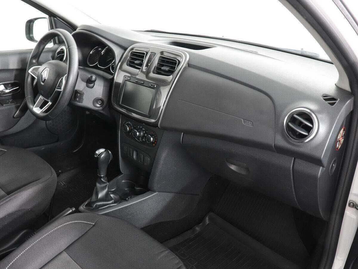 Рено Логан б/у, 2020, Вариатор. Фото: #9