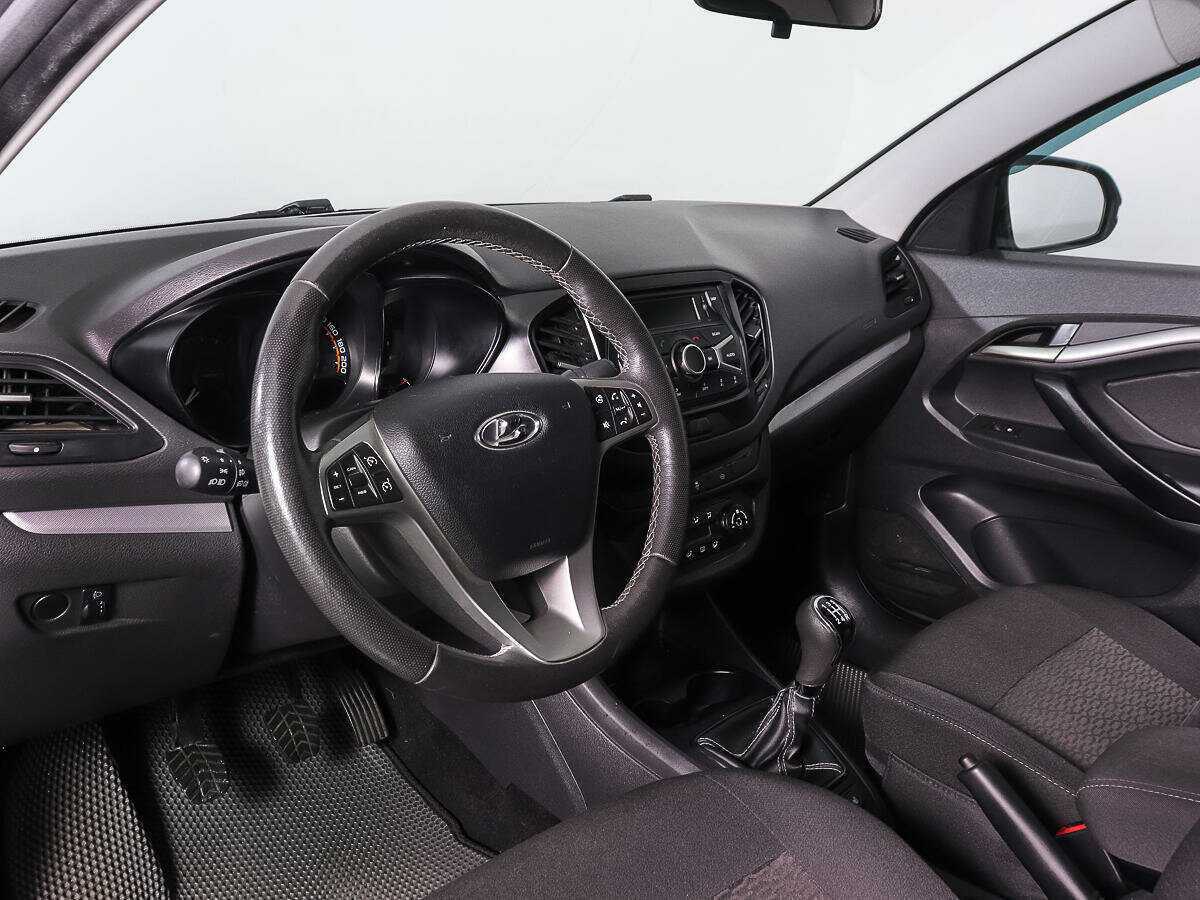 Лада (ВАЗ) Веста б/у, 2020, Механическая. Фото: #8