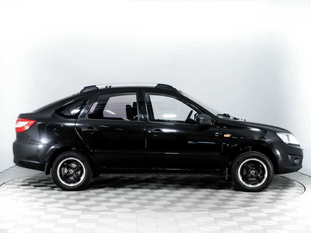 Лада (ВАЗ) Гранта б/у, 2015, Механическая. Фото: #3