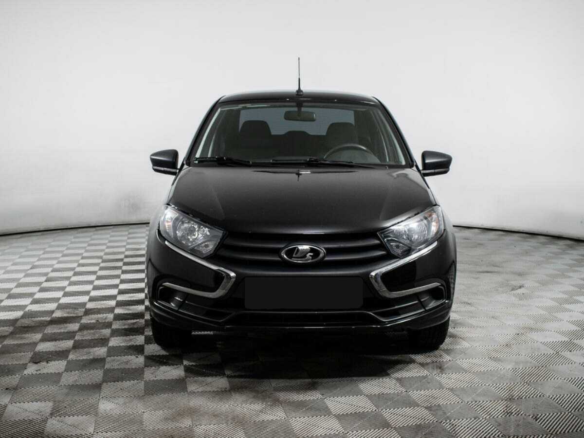 Лада (ВАЗ) Гранта б/у, 2019, Механическая. Фото: #1