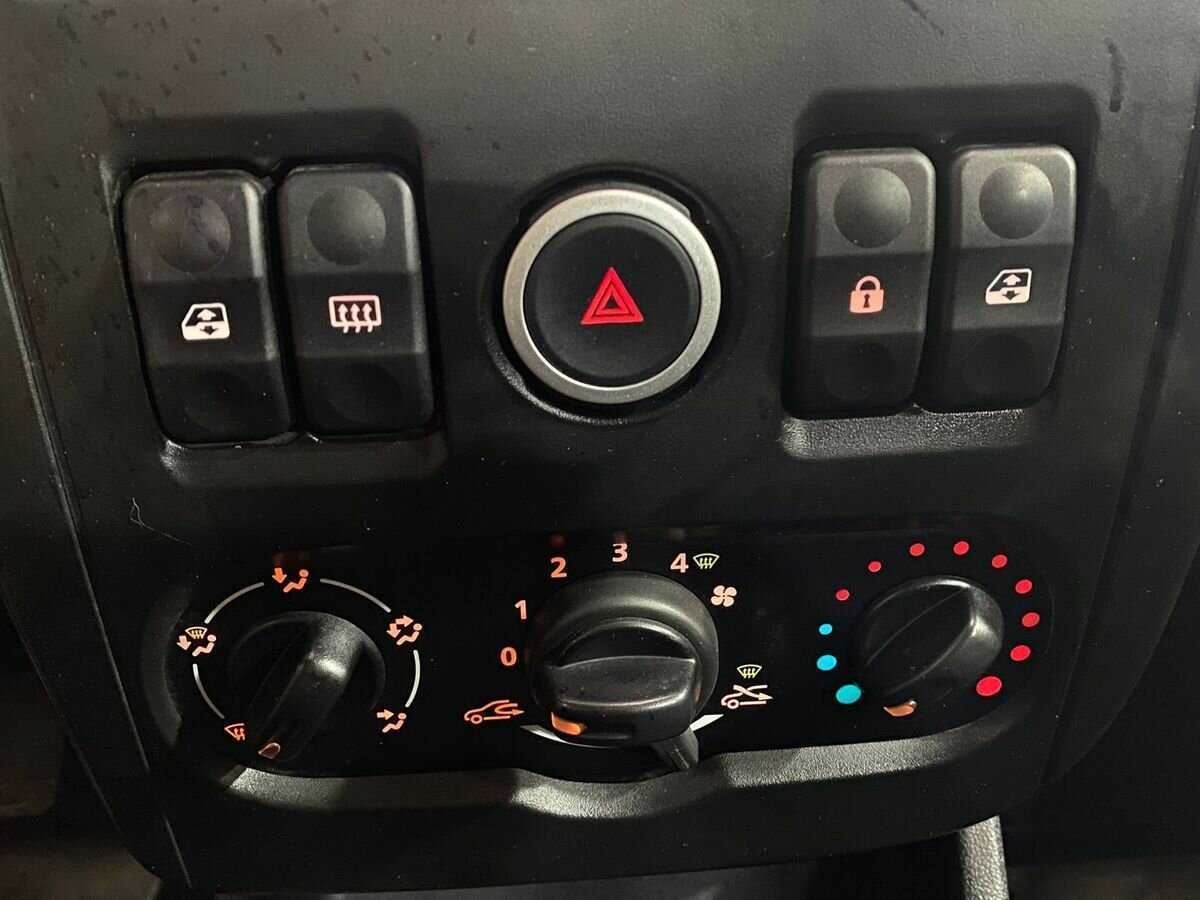 Лада (ВАЗ) Ларгус б/у, 2019, Механическая. Фото: #12